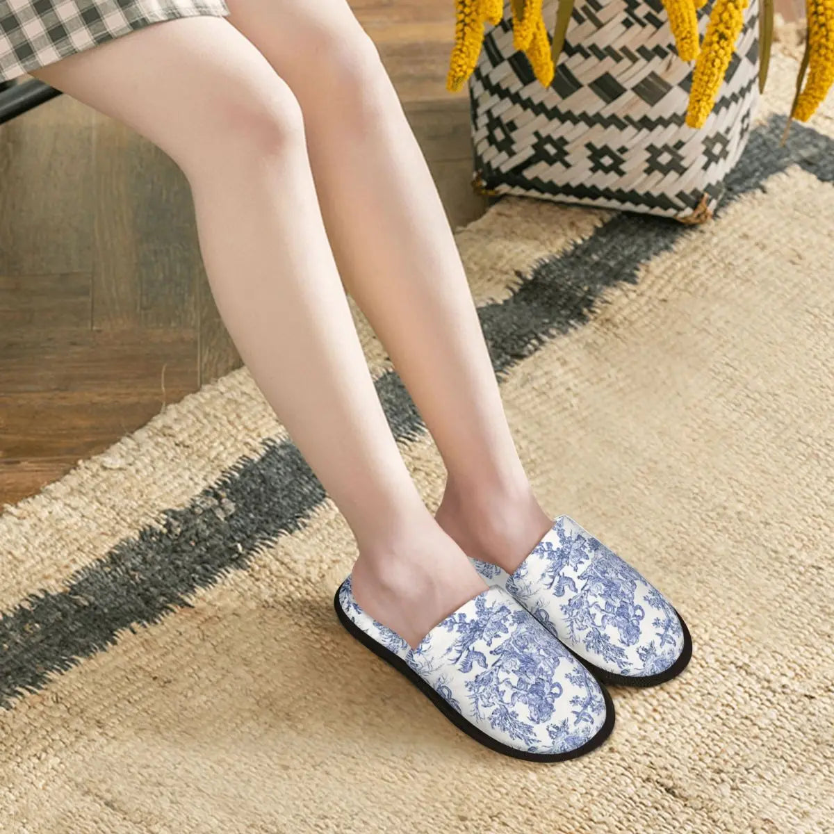 Custom Navy Blue Toile De Jouy Comfort Scuff With Memory Foam Slippers Women French Countryside Floral Hotel House Shoes