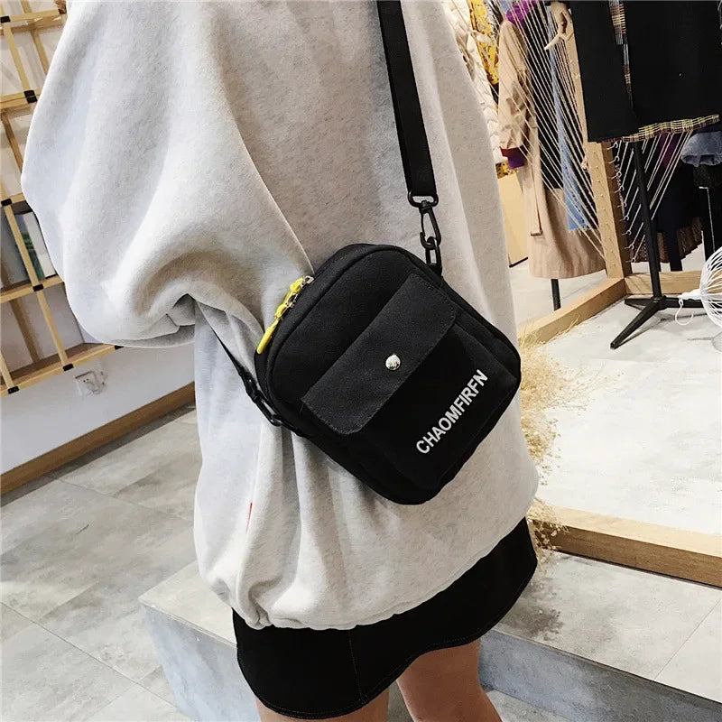 Small Canvas Bag Women's Crossbody Shoulder Bags for Women Messenger Coin Purse Cartoon Cell Phone Shoulder Bags Phone Handbags